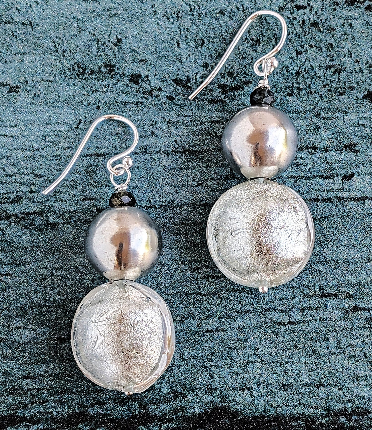 Luna Glow - Silver and Emeralds Earrings