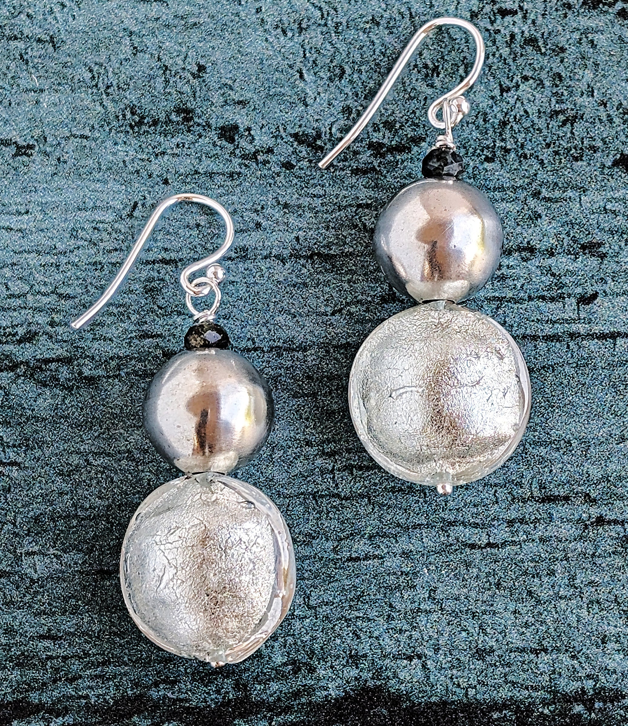 Luna Glow - Silver and Emeralds Earrings