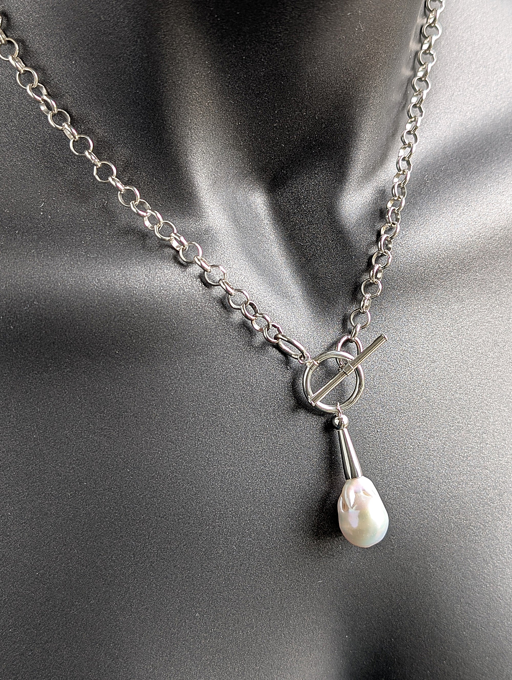 Baroque Pearl and Toggle Necklace
