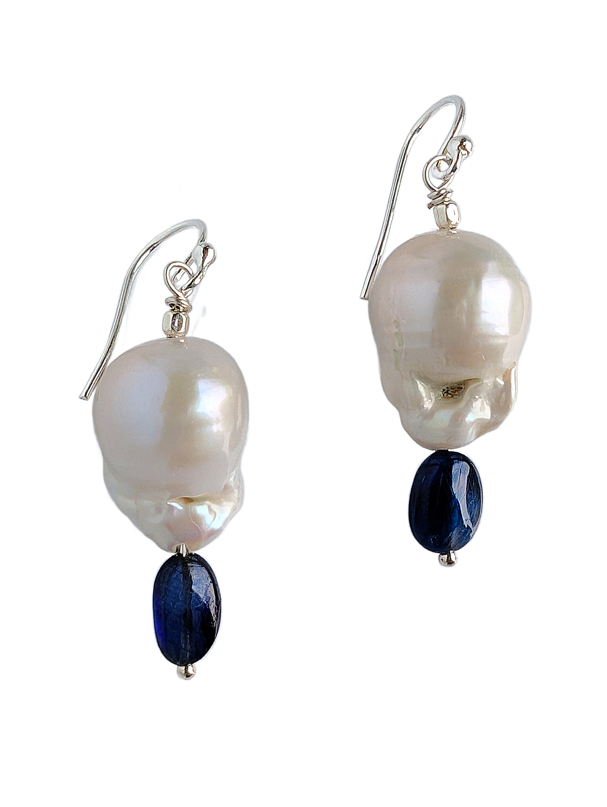 Sapphire Memories Earrings