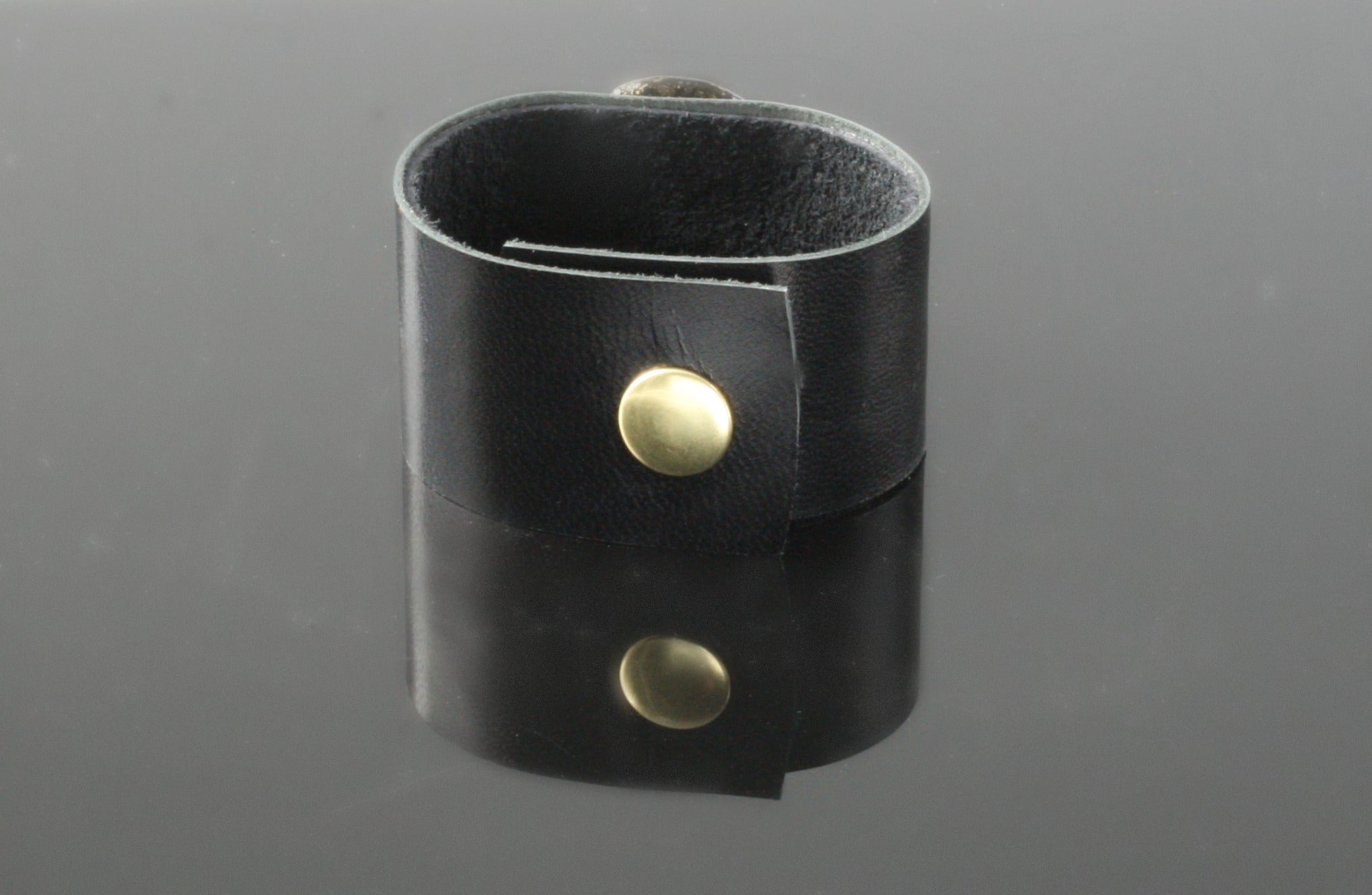Glow Cuff Turquoise Dazzle - Leather Cuff Bracelet