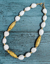 Load image into Gallery viewer, Elegance in White Necklace