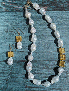 Champagne and Bubbles Baroque Pearl and Gold Necklace