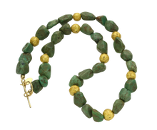 Load image into Gallery viewer, Green Spirit Necklace