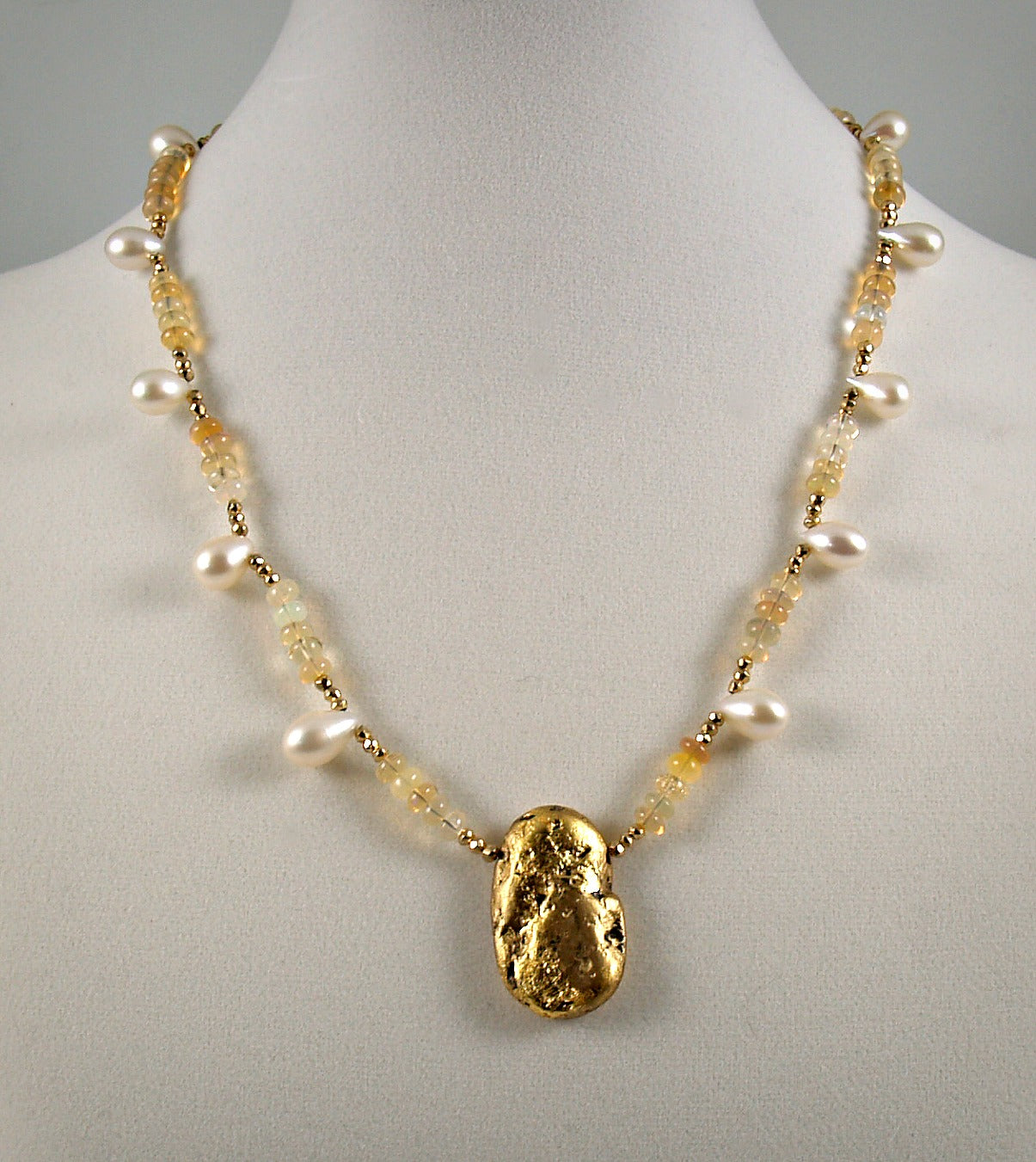 Aria Glow  - Gold, Opals, and Pearl Necklace