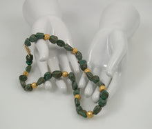 Load image into Gallery viewer, Green Spirit Necklace