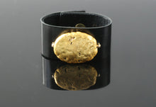 Load image into Gallery viewer, Oval Glow Leather Cuff Bracelet